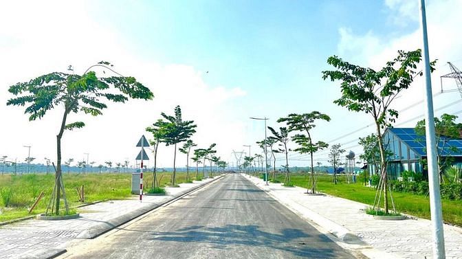 Hình ảnh HOT HOT HOT Đất nền Long An có sổ cách TPHCM 300m