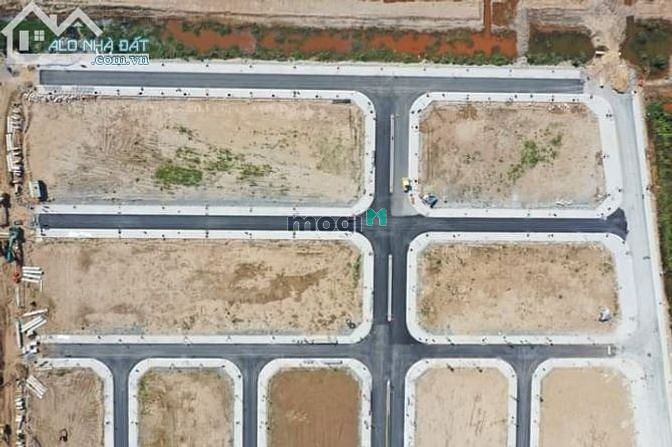 Hình ảnh HOT HOT HOT Đất nền Long An có sổ cách TPHCM 300m