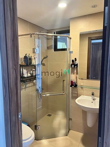 Hình ảnh Cho thuê căn 2 Pn 2Wc full nội thất tại Opal Boulevard