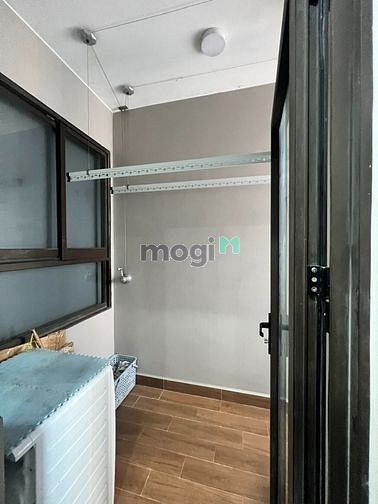 Hình ảnh Cho thuê căn 2 Pn 2Wc full nội thất tại Opal Boulevard