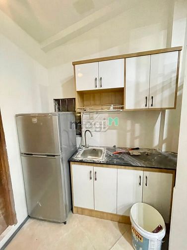 Hình ảnh Cho thuê Trang Chủ MB66.COM / Đăng Ký Tặng 66K Ban công phường 4 Tân Bình gần Sân Bay Tân Sơn Nhất