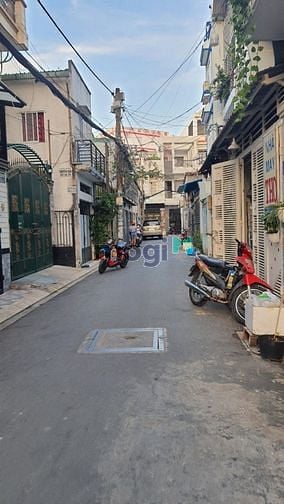 Hình ảnh Hẻm 204 Phạm Văn Hai  thông 876 Cách Mạng Tháng 8, 110 M2, nhỉnh 7 tỷ