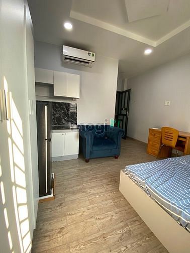 Hình ảnh Studio full nôị thất cửa sổ lớn ngay trung tâm Quận 1