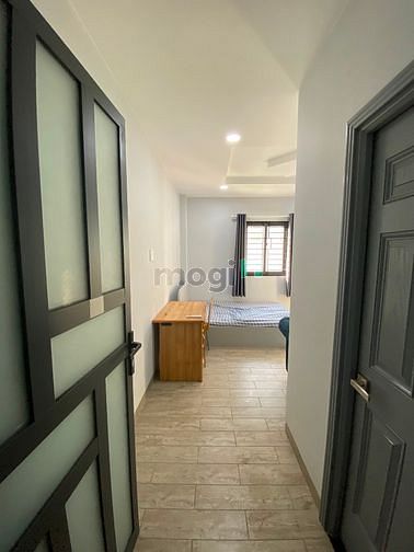 Hình ảnh Studio full nôị thất cửa sổ lớn ngay trung tâm Quận 1