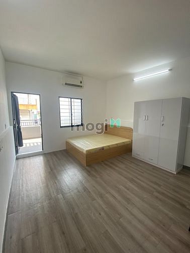 Hình ảnh Studio bancon - gần cầu Calmette, Đh Luật Quận 4