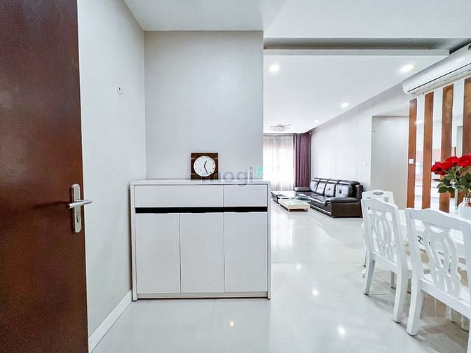 Hình ảnh Cho thuê C/h Sunrise City , Q7, 99m2, 2pn- Full nt Y Hình- 19tr