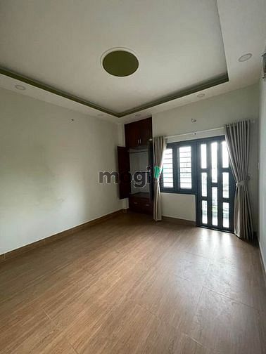 Hình ảnh Nhà  70m2, hẻm ô tô chỉ 5,5 tỷ