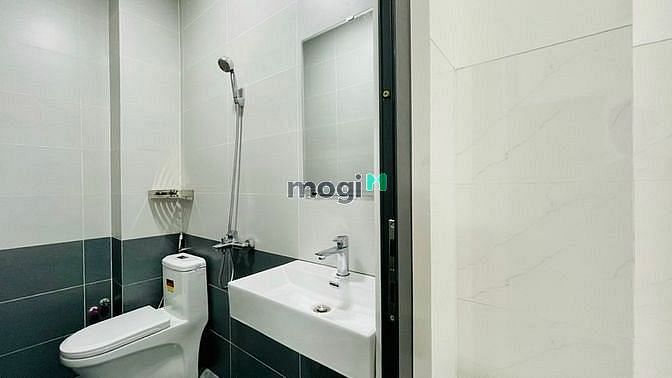 Hình ảnh Phòng ban công 35m, Full nội thất ngay Ngã 5 Gò Vấp