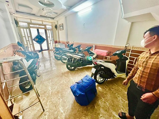 Hình ảnh CH 1PN 30m2 Lê Quang Định có ban công, thoáng mát, hầm xe to, an ninh
