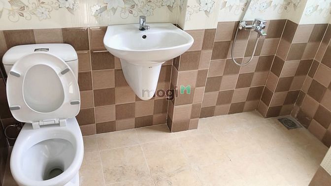 Hình ảnh Bán nhà Chợ Thủ Đức - 140M2 - 5 Tầng - HXH - Đăng Ký MB66 Nhận 66K: 50TR/TH
