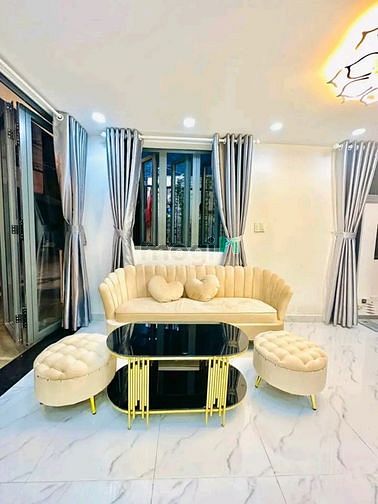 Hình ảnh Nhà hẻm thông, 60m2, 3 phòng ngủ, có giếng trời
