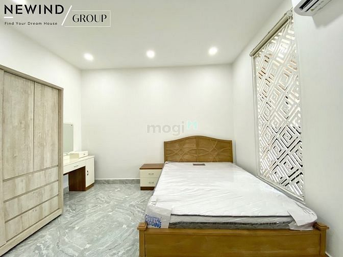 Hình ảnh Căn Hộ 2PN Full Nội Thất Cửa Sổ Lớn Ngay Trung Tâm Quận 7