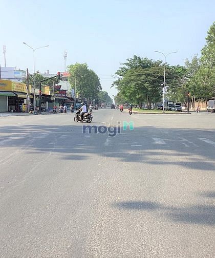 Hình ảnh Biệt Thự Mini ngay Lê Trọng Tấn, DT 200m2, 4 Tầng, 2,8 tỷ
