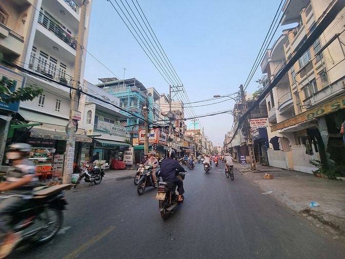 Hình ảnh MTKD Lạc Long Quân, Q11 - 4x20m - đúc 3 tấm