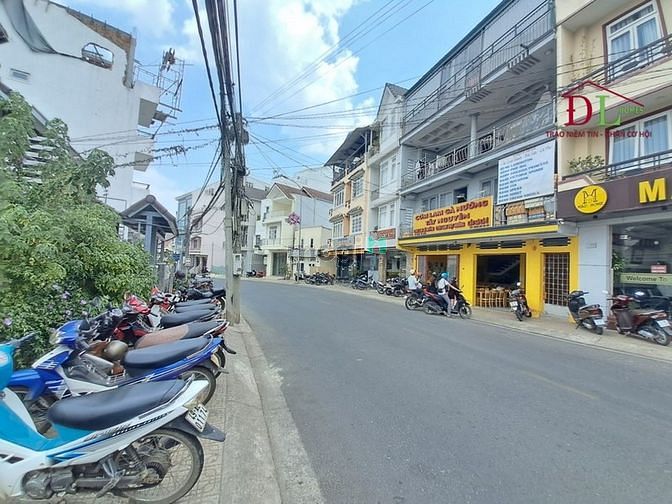 Hình ảnh Cho thuê khách sạn mặt tiền Đoàn Thị Điểm phường 4 Đà Lạt