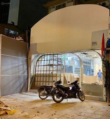 Hình ảnh Cho thuê nhà MT Lê Văn Hưu, Quận 1