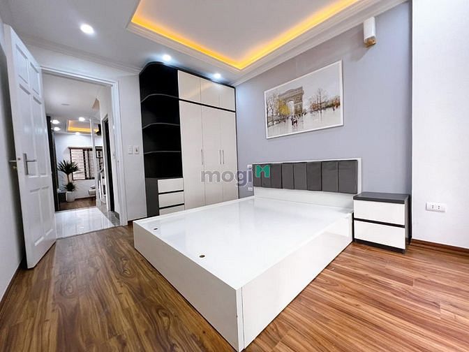Hình ảnh @Trần Quốc Hoàn# Phân Lô –Kinh Doanh