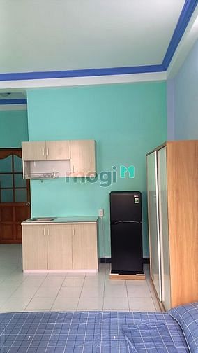Hình ảnh Căn Hộ Cho Thuê 30m2 Bancol Cửa Sổ Lớn Gần Ngã 6 Cộng Hoà Quận 3