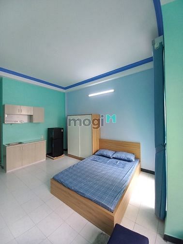 Hình ảnh Căn Hộ Cho Thuê 30m2 Bancol Cửa Sổ Lớn Gần Ngã 6 Cộng Hoà Quận 3