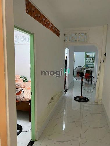 Hình ảnh Cần bán nhà mặt tiền đường ĐHT42