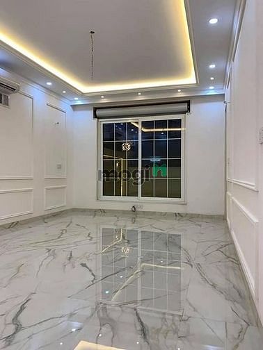 Hình ảnh Phân Lô - Ô tô 45 chỗ quay đầu