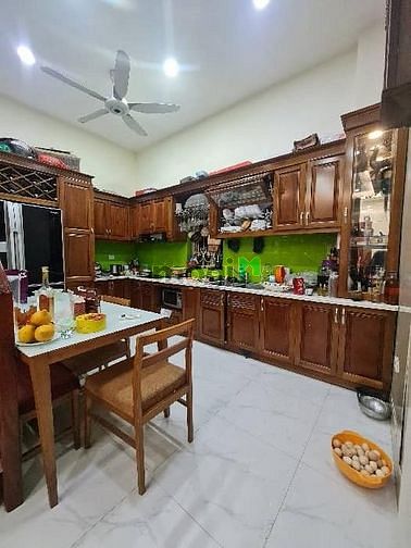 Hình ảnh #Bán #Trần Quốc Hoàn-Giá chỉ 12.9 Tỷ