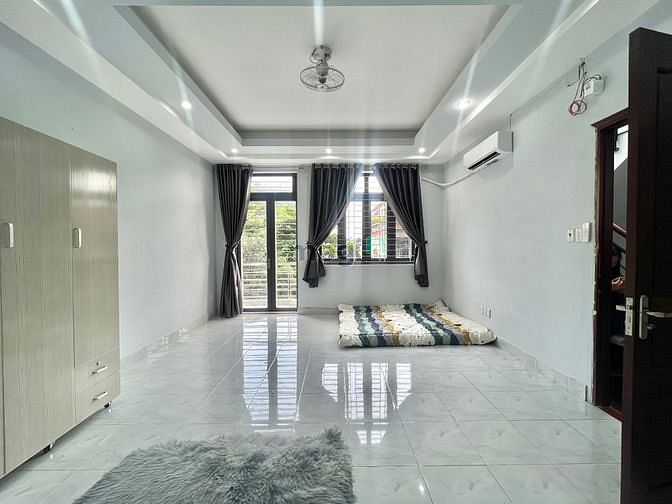 Hình ảnh Căn Hộ Dịch Vụ Full Nội Thất đi bộ qua ĐHCNTP