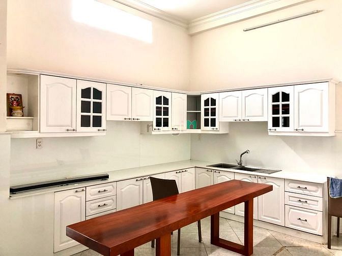 Hình ảnh Bán biệt thự Tên Lửa Bình Tân 183 10.75 x 17 3 tầng chỉ 19,5 tỷ .