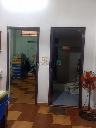 Hình ảnh Cho thuê nhà 3 tầng Phan Đăng Lưu, Hòa Cường Bắc