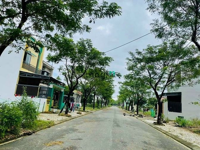 Hình ảnh Đất 3 mặt tiền siêu VIP 1056m2 khu biệt thự nhà vườn Hòa Ninh