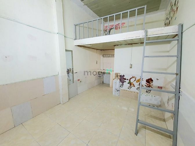 Hình ảnh Phòng có gác, tầng trệt Nhất Chi Mai P13 Tân Bình