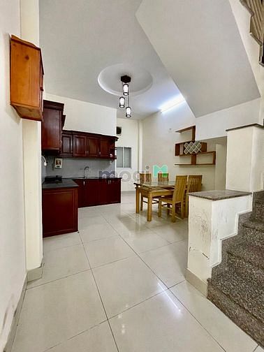 Hình ảnh Cho Thuê Nhà Sẳn Nội Thất Dọn Vô Là Ở