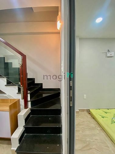 Hình ảnh Hàng hiếm Studio tách bếp Nguyễn Tất Thành Quận 4