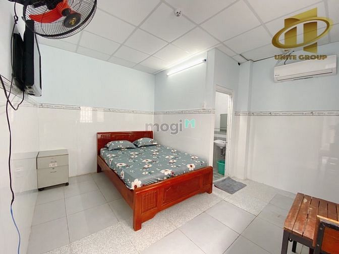 Hình ảnh Duplex full nội thất bancon lớn nằm ngay trung tâm Quận 7