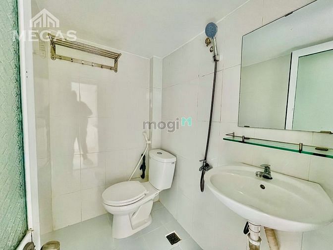 Hình ảnh Cho thuê phòng có gác siêu thoáng mát gần Sân Bay