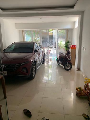 Hình ảnh Cho thuê nhà 100m2 gồm 3 phòng ngủ giá rẻ
