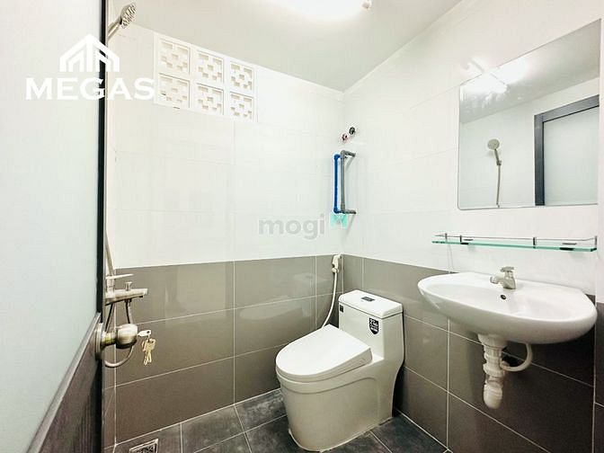Hình ảnh Căn Hộ Cao Cấp Có Nội Thất - Ban Công Riêng - Gần Emart Phan Văn Trị