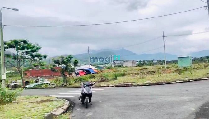 Hình ảnh Đất 2 MT khu nhà vườn Hòa Ninh, sát sân golf Bà Nà Hill 1262,7m2 đất ở