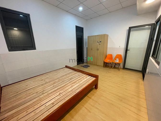 Hình ảnh CH Đặng Thuỳ Trâm, tách bếp đầy đủ nội thất có thang máy