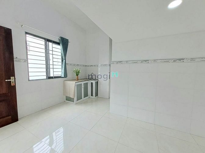 Hình ảnh Phòng đẹp sạch sẽ nội thất đầy đủ.