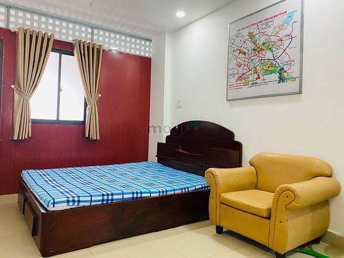 Hình ảnh Studio full nội thất mặt tiền đường Nguyễn Thị Thập