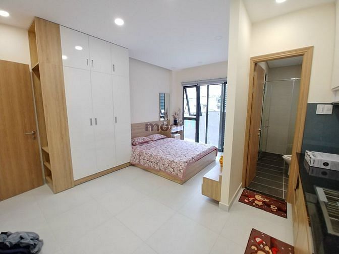 Hình ảnh 100% Mới - Trần Não - Ngay Vòng xoay - Full nội thất