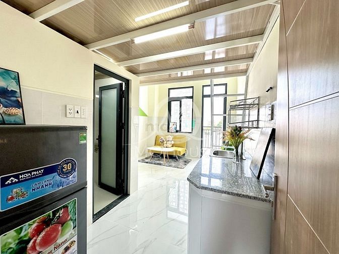 Hình ảnh Gác bancol máy giặt riêng Hoà Bình - Đầm Sen