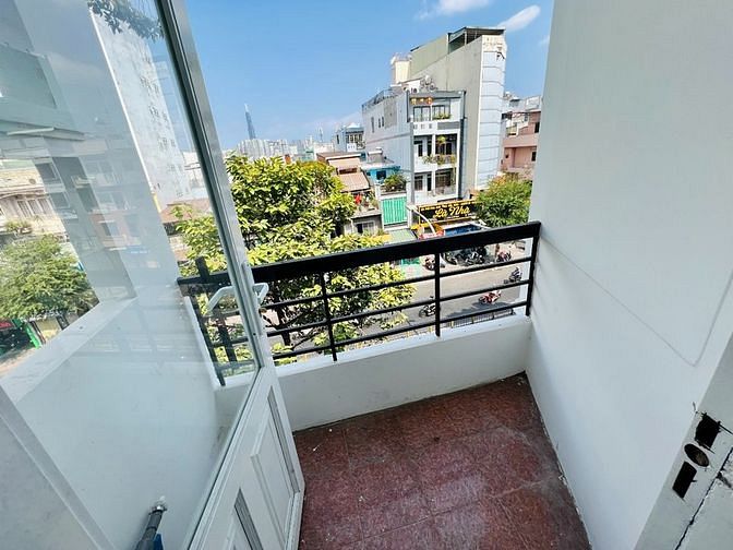 Hình ảnh 4P APARTMENT - Cho Thuê Studio Ban Công - Lê Văn Duyệt - Full Nội Thất