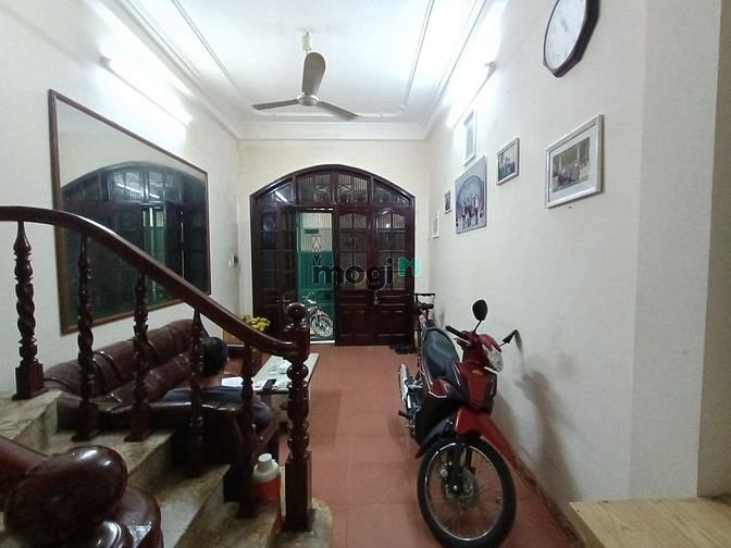 Hình ảnh Phải thật nhanh mới kịp lê quang đạo 32m, 2.8 tỷ
