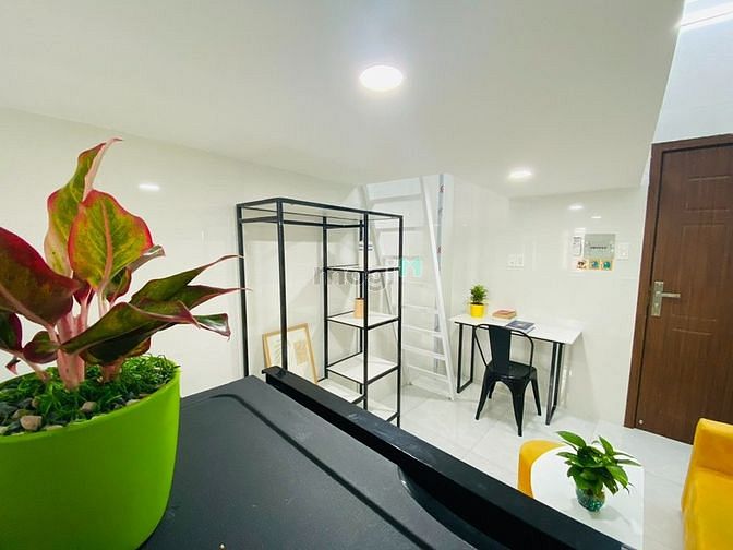 Hình ảnh Căn dulex- có cửa sổ- gần chợ Bà cHiểu