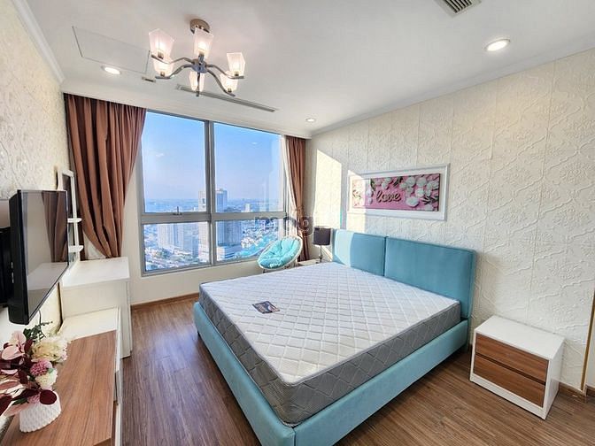 Hình ảnh Cho thuê siêu phẩm 3PN Vinhomes Central Park diện tích 120 m2