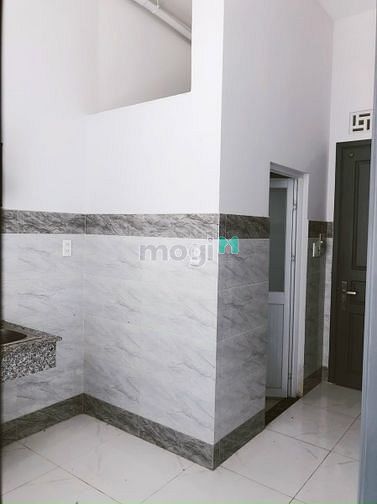 Hình ảnh DUPLEX FULL NỘI THẤT có cửa số lớn ngay Lý Phục Man Quận 7