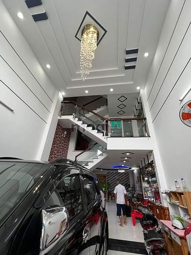 Hình ảnh Nhà Tân Bình - 81M2 - 5 Tầng - HẺM XE TẢI - NHỈNH 10 TỶ