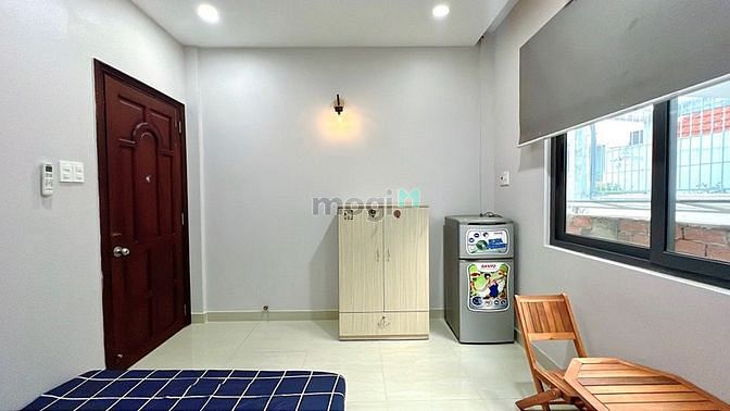 Hình ảnh CH Phan Xích Long, Full nội thất, bếp tách biệt.
